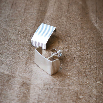 Earrings "Silueta de Abril"