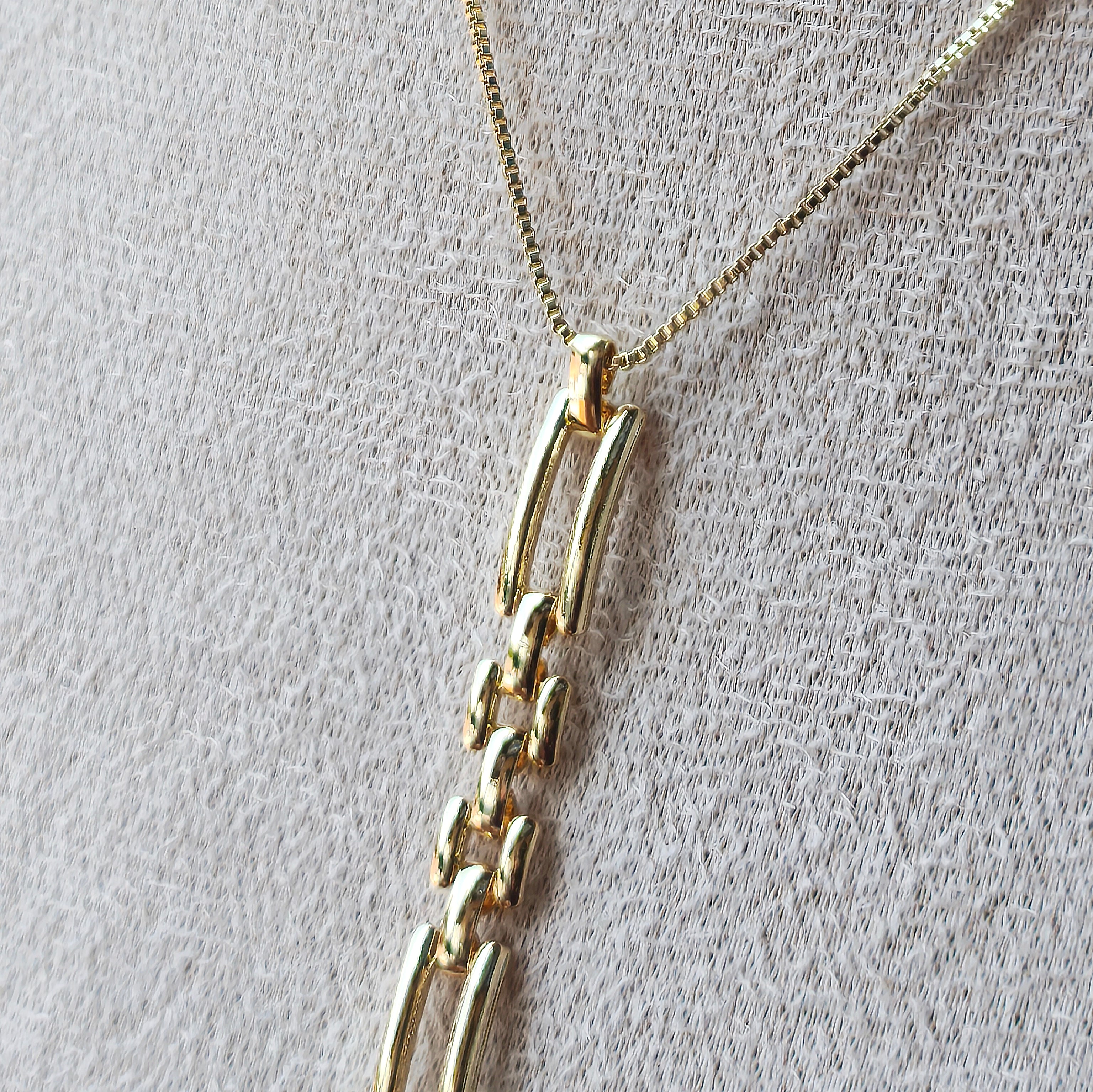 Pendant “Cadenas de Luz”