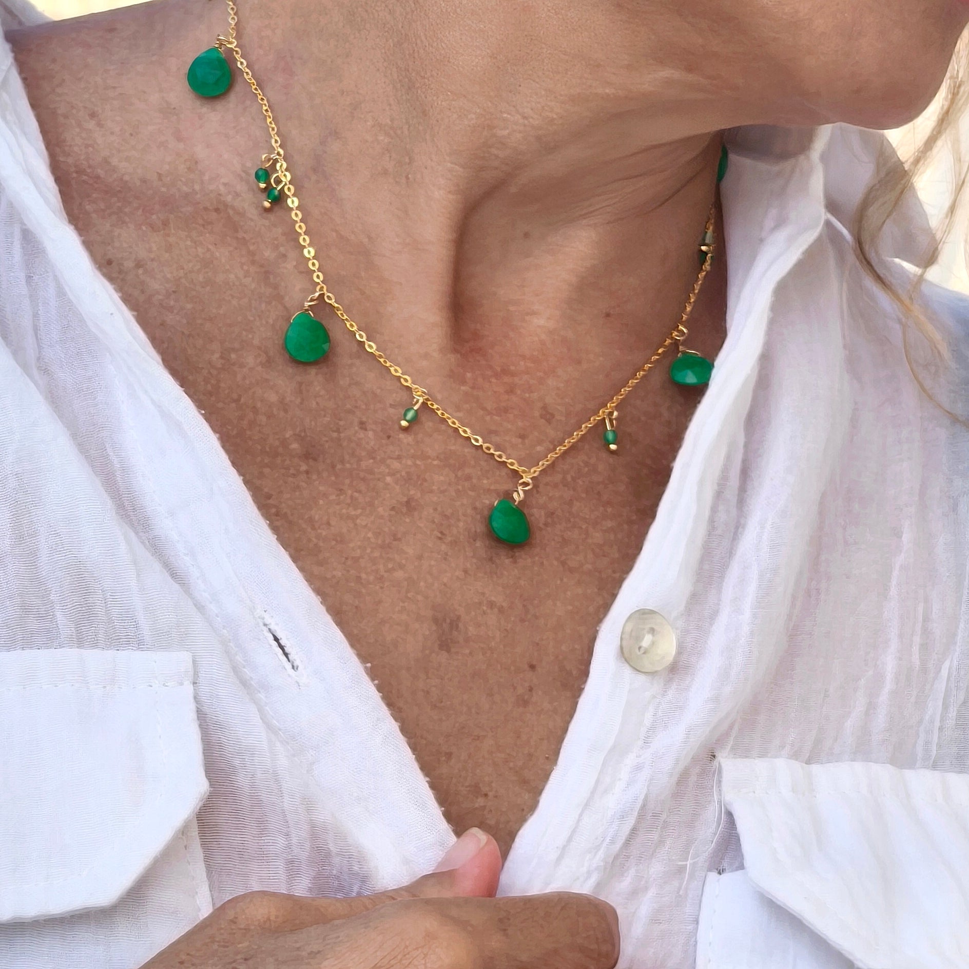 Necklace “Lluvia de Esmeralda”