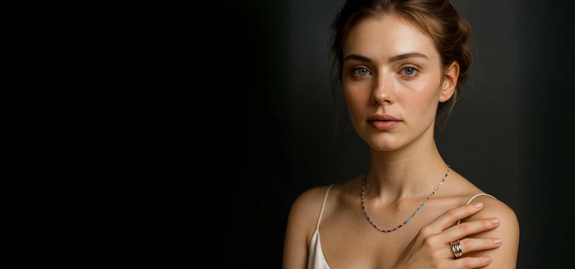 slider image slider_item_mEEQKh